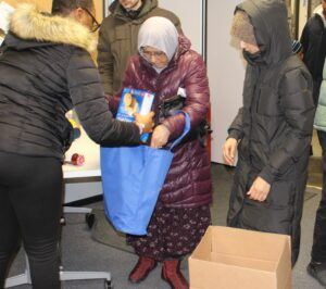 Food distribution event for families in need